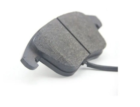 8DB 355 020-531 Keramik Brake Pad OE 5Q0698151 Nomor Bagian dengan Jenis Filter Keramik